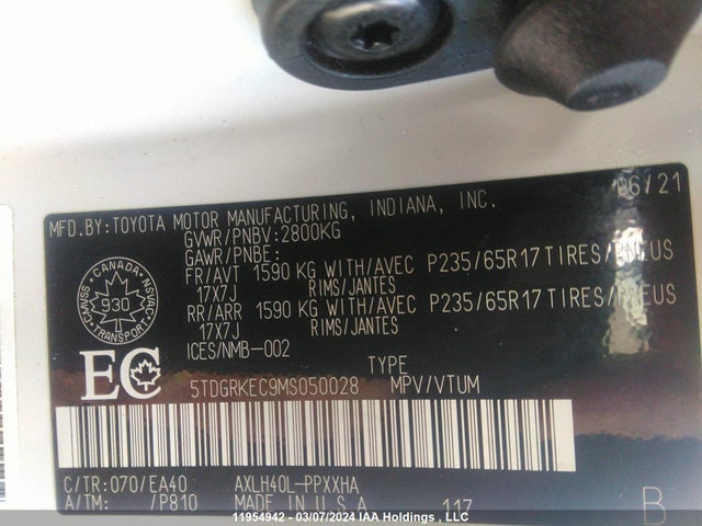 Toyota Sienna 2021 5TDGRKEC9MS050028 Image 9