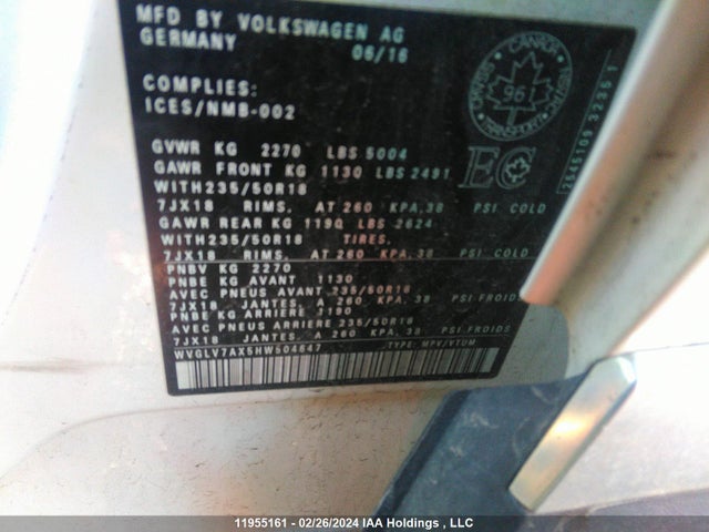 WVGLV7AX5HW504647 Volkswagen Tiguan