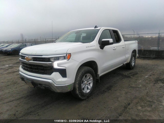 Chevrolet Silverado 1500 2022 1GCRDDED6NZ534881 Image 2