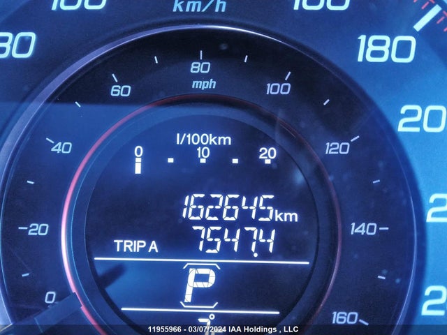 11955966 :رقم المزاد ، 1HGCR2F59FA800950 vin ، 2015 Honda Accord مزاد بيع