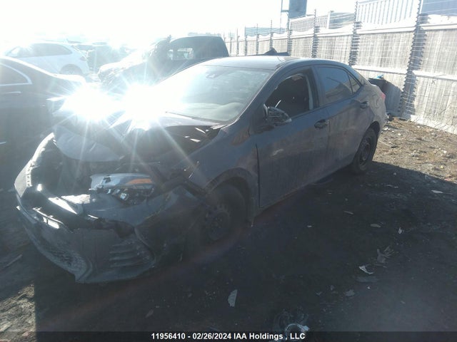 Toyota Corolla 2017 2T1BURHE9HC882160 Image 2