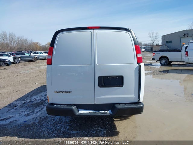 Chevrolet EXPRESS CARGO VAN 2021 1GCWGBFP5M1161272 Image 16