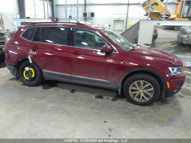 3VV2B7AX1JM219976 Volkswagen TIGUAN