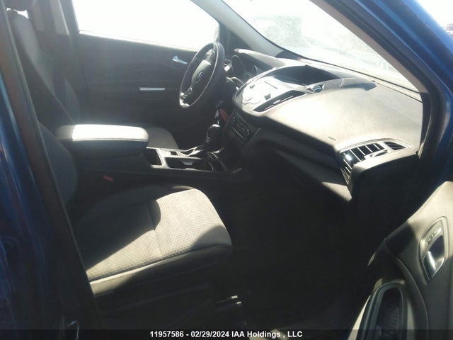 Ford ESCAPE SE 2017 1FMCU9G95HUB68937 Image 5