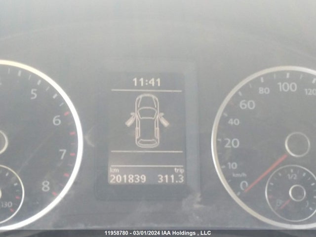 WVGJV7AX7FW534432 Volkswagen TIGUAN
