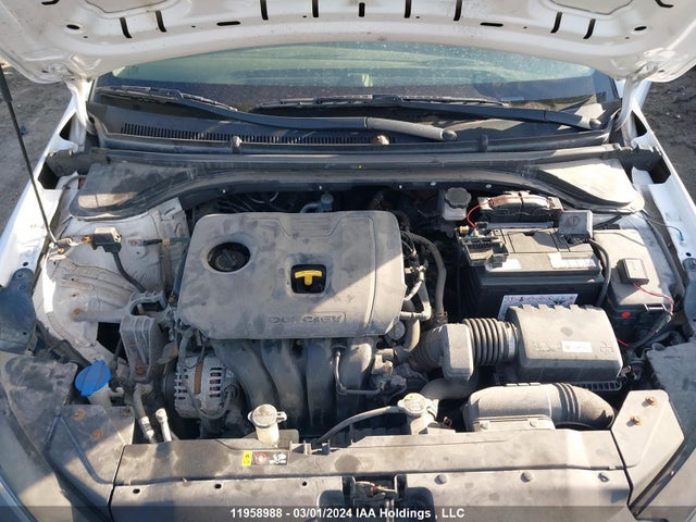 Hyundai Elantra Essential 2019 KMHD74LF6KU801401 Image 10