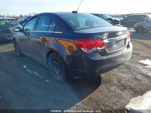 Chevrolet CRUZE LT 2015 1G1PC5SB1F7241480 Image 3
