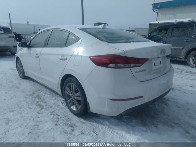 11959898 :رقم المزاد ، KMHD84LF4HU115489 vin ، 2017 Hyundai Elantra Se/value/limited مزاد بيع