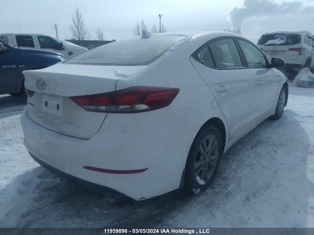 11959898 :رقم المزاد ، KMHD84LF4HU115489 vin ، 2017 Hyundai Elantra Se/value/limited مزاد بيع