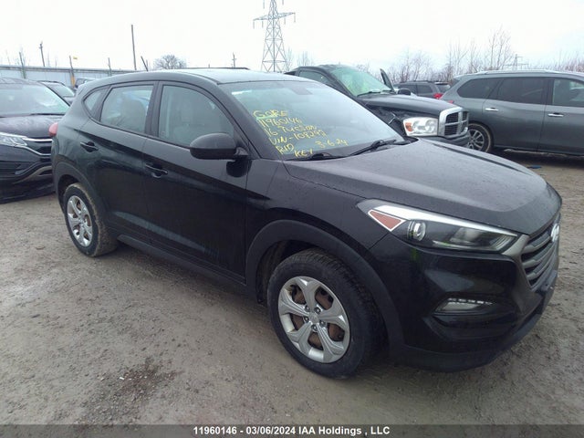 2016 KM8J23A47GU108292 main image