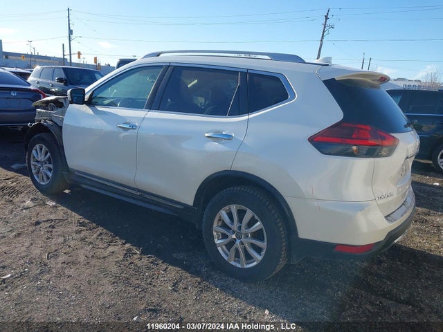 Nissan ROGUE 2017 5N1AT2MM4HC753377 Image 3