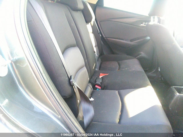 JM1DKDB73G0130944 Mazda CX-3