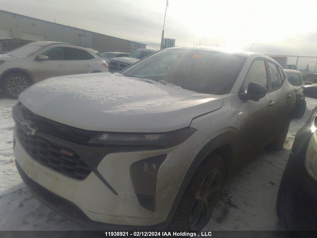 Chevrolet TRAX 2024 KL77LGE2XRC017289 Image 2