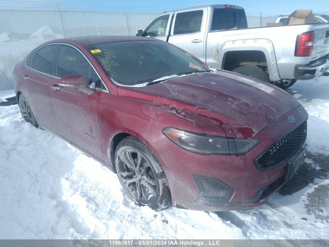 3FA6P0RU2KR191246 Ford Fusion