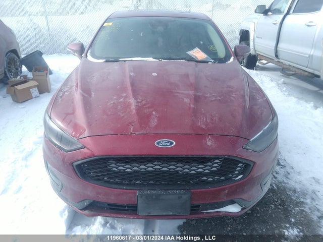 3FA6P0RU2KR191246 Ford Fusion