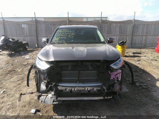 Toyota Highlander Hybrid Le 2022 5TDBBRCH8NS559647 Image 6