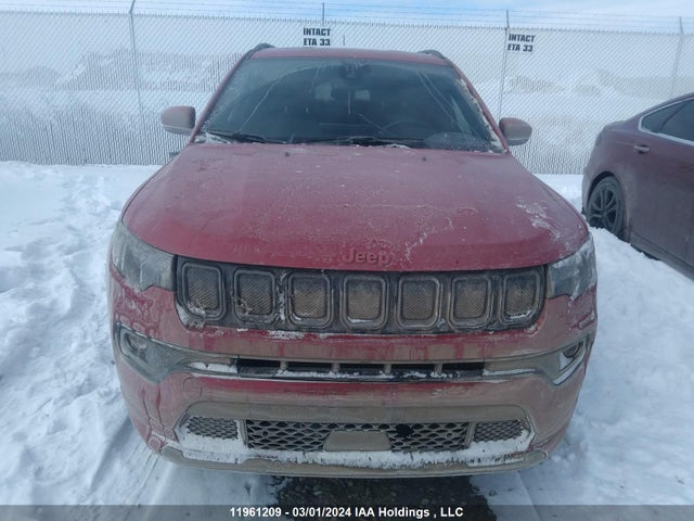 3C4NJDCB6NT225766 Jeep Compass Limited