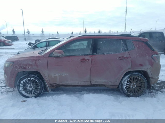 3C4NJDCB6NT225766 Jeep Compass Limited