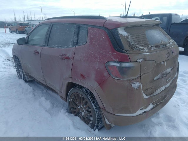 3C4NJDCB6NT225766 Jeep Compass Limited