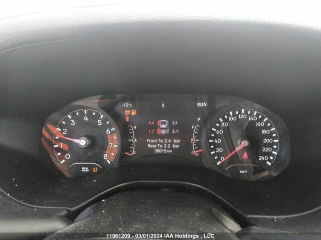 3C4NJDCB6NT225766 Jeep Compass Limited