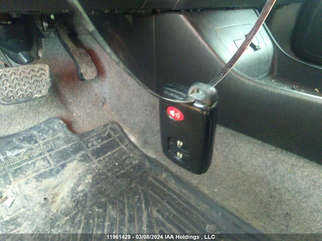 Toyota Prius 2014 JTDKN3DU2E0366848 Image 11