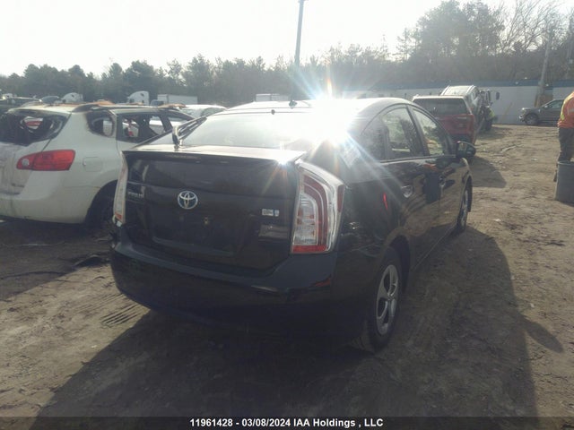 Toyota Prius 2014 JTDKN3DU2E0366848 Image 4