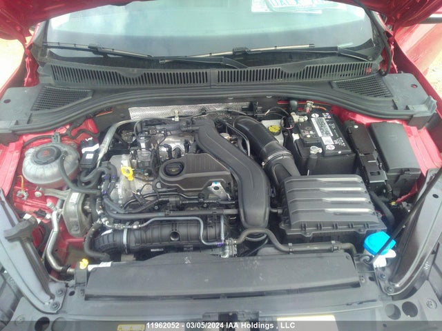 3VWGM7BU9NM002035 Volkswagen Jetta