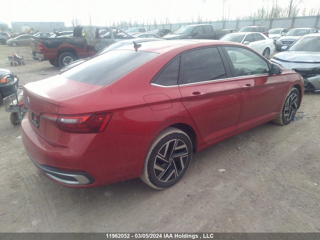 3VWGM7BU9NM002035 Volkswagen Jetta