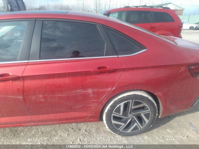 3VWGM7BU9NM002035 Volkswagen Jetta