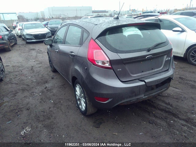Ford FIESTA SE 2014 3FADP4EJ0EM105802 Image 3