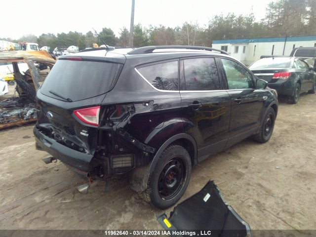 2016 Ford Escape მანქანა იყიდება აუქციონზე, vin: 1FMCU9G91GUB26683, აუქციონის ნომერი: 11962640
