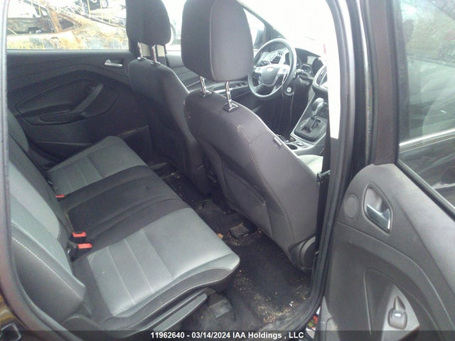 2016 Ford Escape მანქანა იყიდება აუქციონზე, vin: 1FMCU9G91GUB26683, აუქციონის ნომერი: 11962640