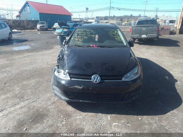 3VW017AU1HM534136 Volkswagen GOLF SPORTWAGEN