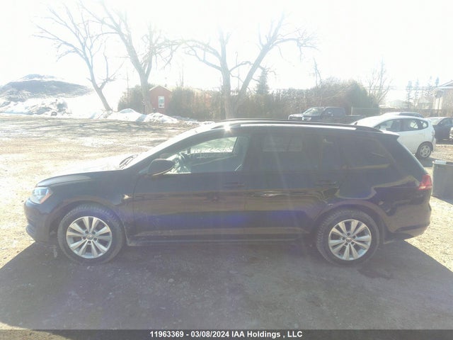 3VW017AU1HM534136 Volkswagen GOLF SPORTWAGEN