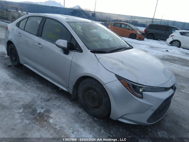 Toyota COROLLA LE 2022 5YFBPMBE4NP331486 Image 1