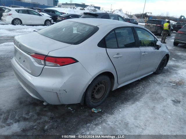Toyota COROLLA LE 2022 5YFBPMBE4NP331486 Image 4