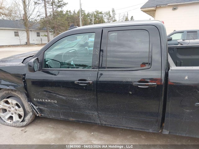 Chevrolet Silverado 1500 2018 2GCVKREC7J1111366 Image 14