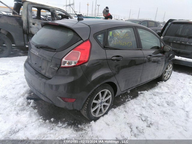 Ford FIESTA SE 2015 3FADP4EJ2FM180437 Image 4