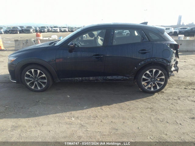 JM1DKFD75M1514349 Mazda CX-3