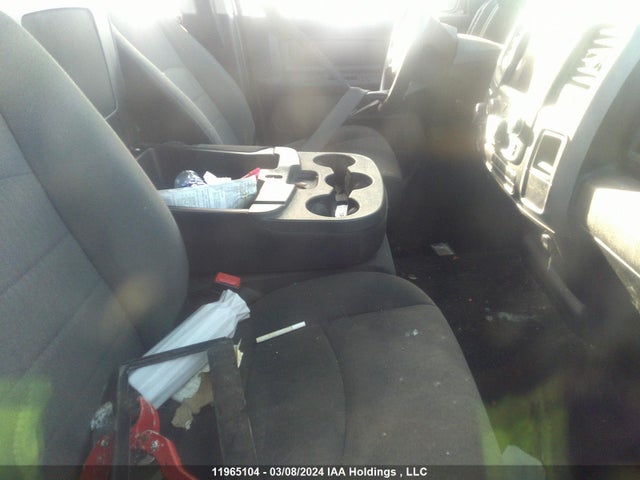 1C6RR7FG8NS174847 RAM 1500 Classic Tradesman