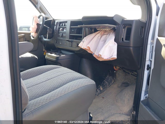Chevrolet EXPRESS CARGO VAN 2023 1GCWGBFPXP1230896 Image 5