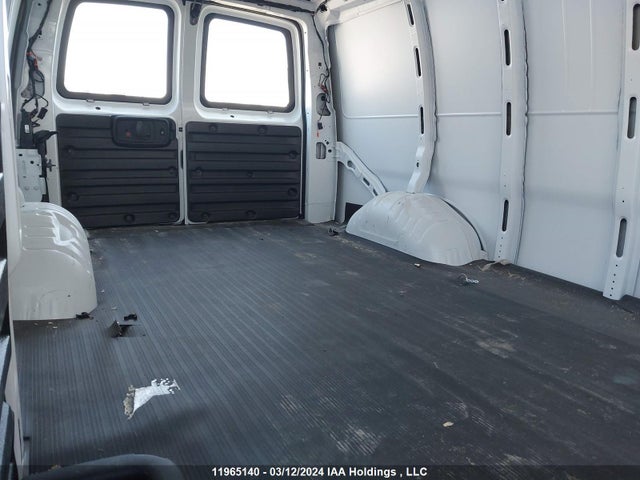 Chevrolet EXPRESS CARGO VAN 2023 1GCWGBFPXP1230896 Image 8
