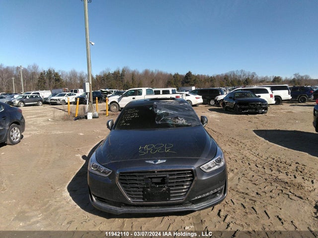 Genesis G90 5.0 Ultimate 2017 KMHG54JH4HU025186 Image 11