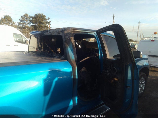Chevrolet Silverado 1500 2022 1GCRDDED7NZ567582 Image 6