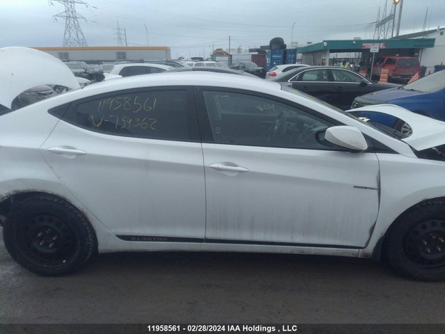 Hyundai ELANTRA GL 2016 5NPDH4AE1GH759362 Image 14