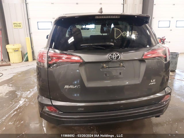 Toyota RAV4 LE 2016 2T3BFREV3GW513104 Image 17