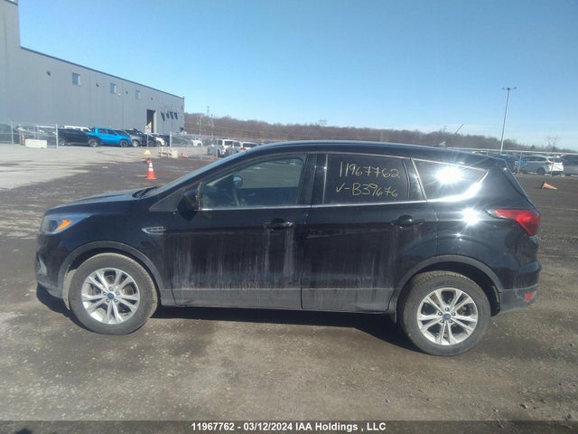 Ford ESCAPE SE 2019 1FMCU0GD2KUB39676 Image 15