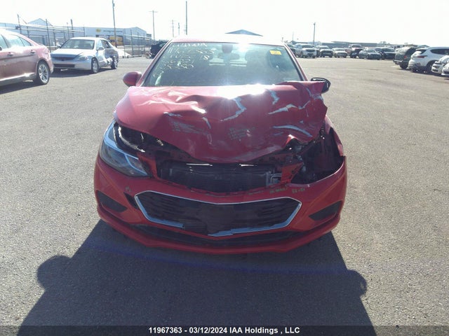 Chevrolet Cruze 2018 3G1BE6SM9JS536221 Image 12