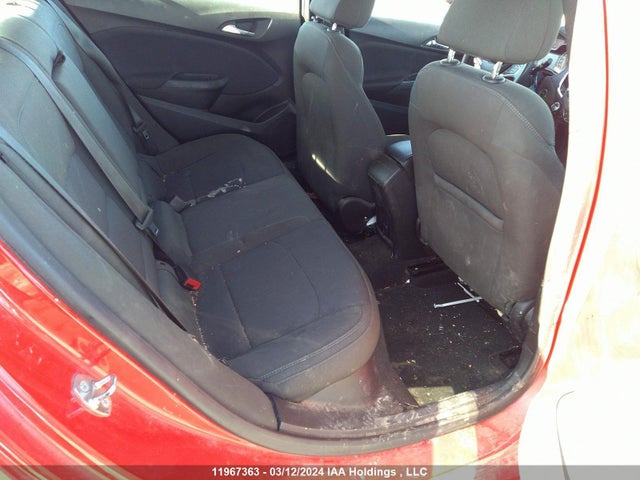 Chevrolet Cruze 2018 3G1BE6SM9JS536221 Image 8