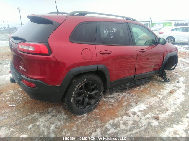 1C4PJMBS1GW358376 Jeep Cherokee Trailhawk